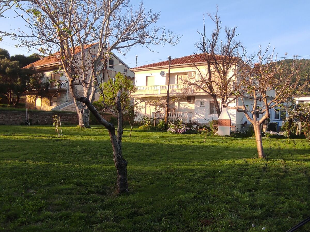 Apartment Studio flat with air-conditioning Banjol, Rab AS-23095-a - Outdoor photo 3