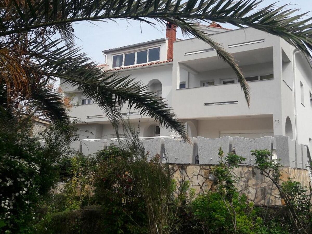 Apartment Three bedroom apartment with balcony Vir A-21512-c - Outdoor photo 3