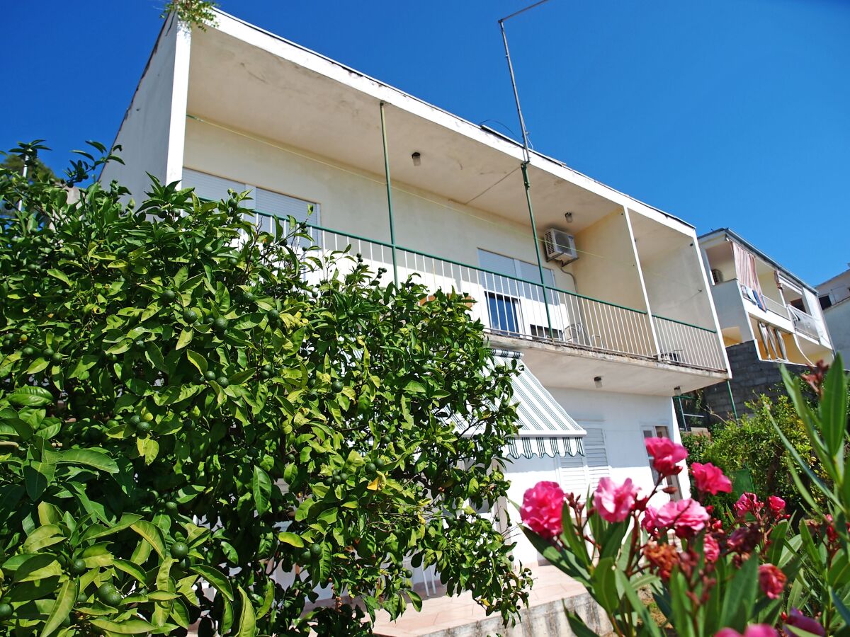 Apartment Studio flat with terrace Podgora, Makarska AS-23678-a - Outdoor photo 2