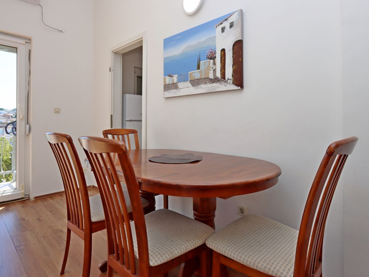 Apartment One bedroom apartment with balcony and sea view Selce, Crikvenica A-23909-c