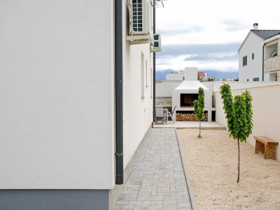 Apartment One bedroom apartment with balcony Vrsi - Mulo, Zadar A-24110-c - Outdoor photo 10