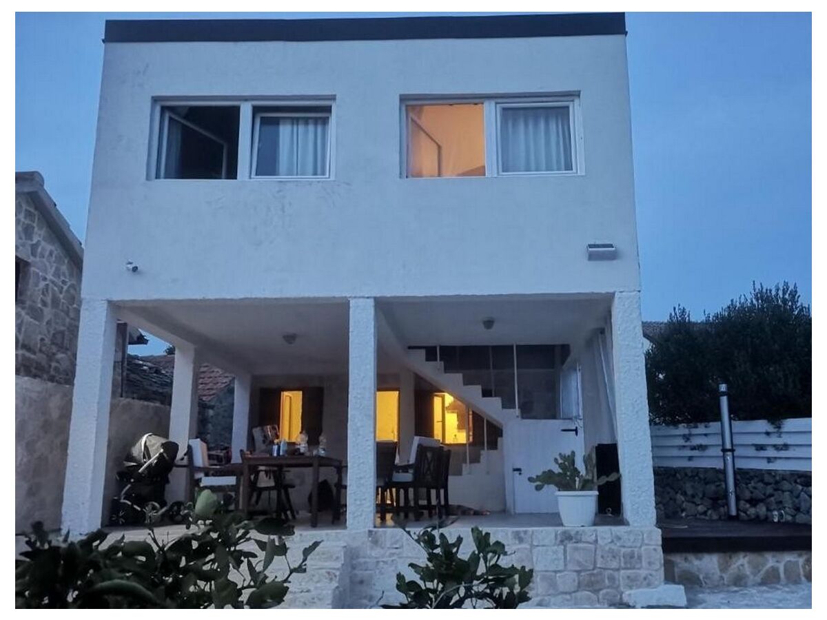 Holiday house Three bedroom house with terrace and sea view Drvenik Mali, Drvenik K-24088