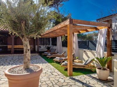 Apartment Two bedroom apartment with terrace Vir A-24090-b - Outdoor photo 9