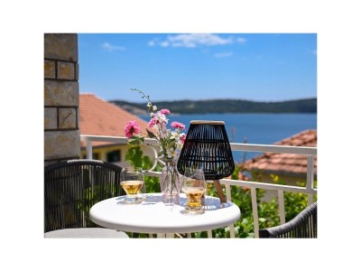 Apartment Two bedroom apartment with terrace and sea view Trogir A-24144-a in Trogir - Apartment