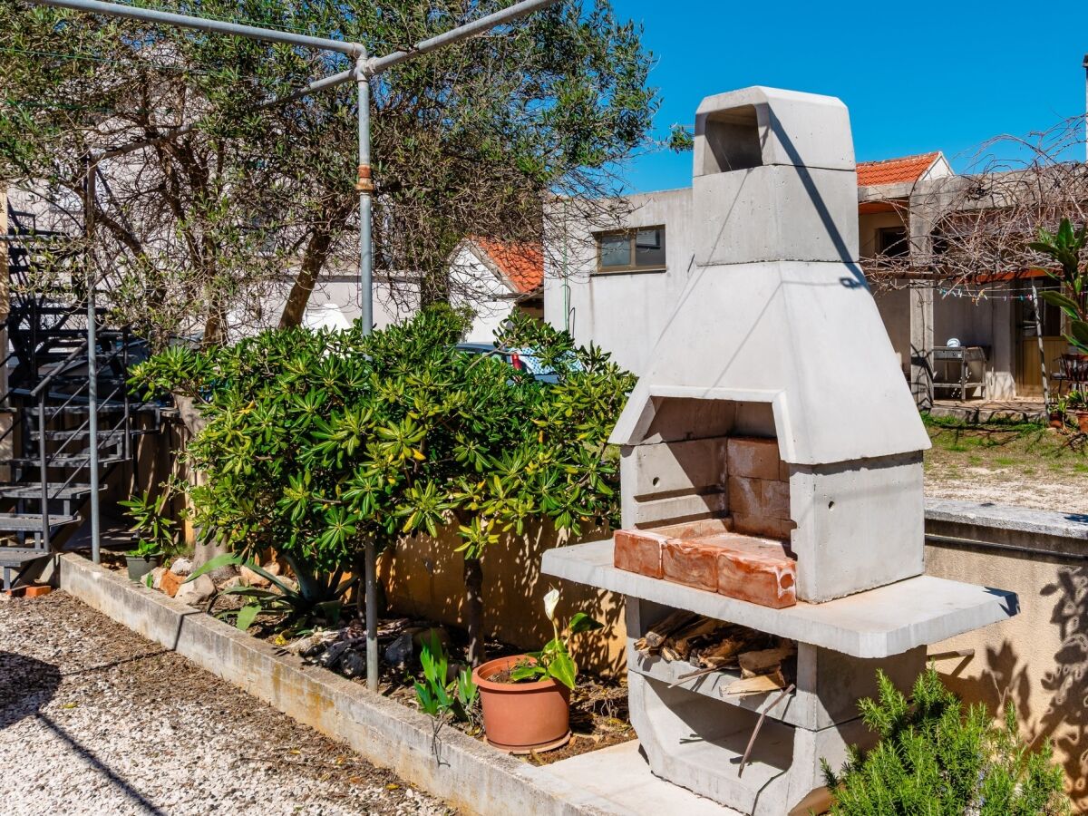 Apartment One bedroom apartment with terrace Vir A-24173-b - Outdoor photo 5