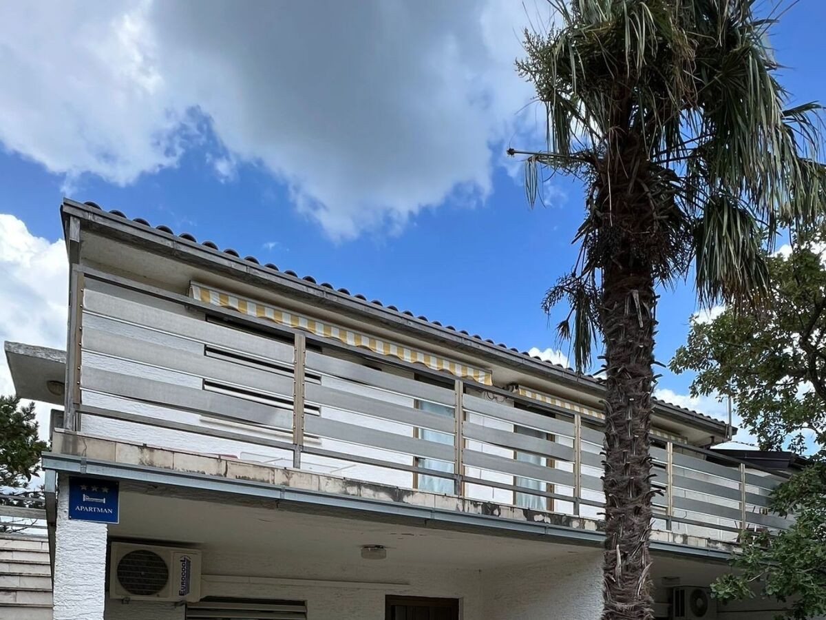 Apartment One bedroom apartment with terrace Jadranovo, Crikvenica A-24210-b - Outdoor photo 2