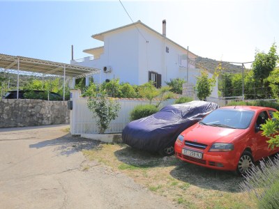 Apartment Two bedroom apartment with balcony and sea view Vinišće, Trogir A-24197-c - Outdoor photo 22