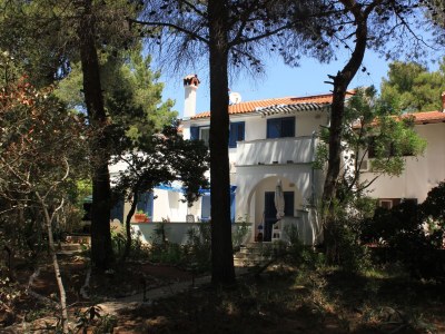 Apartment One bedroom apartment near beach Artatore, Lošinj A-7935-b - Outdoor photo 4