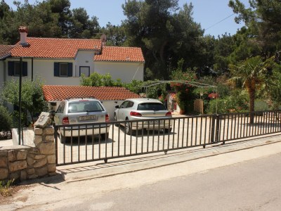 Apartment One bedroom apartment near beach Artatore, Lošinj A-7935-b - Outdoor photo 11