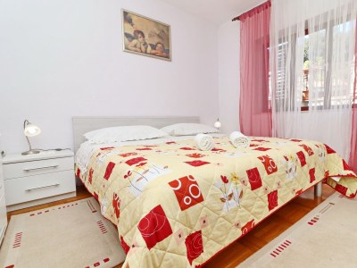 Apartment Three bedroom apartment near beach Brna, Korčula A-4463-a - Outdoor photo 24