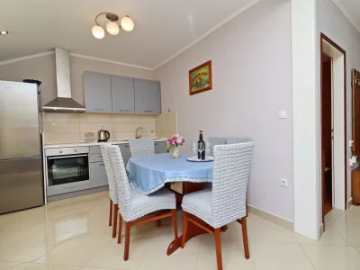 Apartment Three bedroom apartment near beach Brna, Korčula A-4463-b - Outdoor photo 14