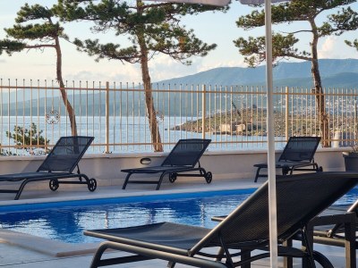 Apartment One bedroom apartment with terrace and sea view Šilo, Krk A-21242-a - Outdoor photo 11