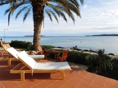 Holiday house Seaside holiday house Milna, Vis - 8900 - Seaside holiday house Milna, Vis - 8900 - Outdoor photo 5
