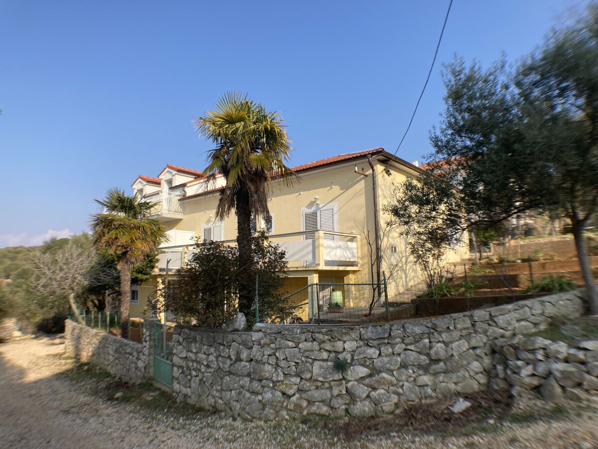 Apartment Two bedroom apartment with balcony and sea view Lun, Pag A-9395-b - Outdoor photo 2