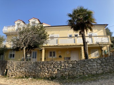 Apartment Two bedroom apartment with balcony and sea view Lun, Pag A-9395-b - Outdoor photo 4