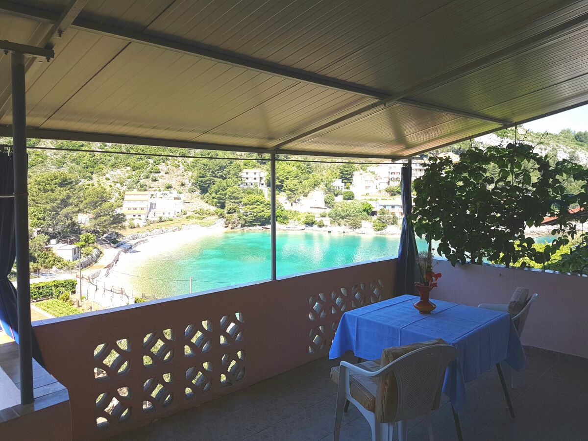 Apartment One bedroom apartment with terrace and sea view Cove Prapratna - Prapatna, Hvar A-12207-b
