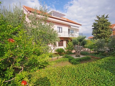 Apartment One bedroom apartment with terrace Pirovac, Šibenik A-23285-a in Pirovac - Apartment