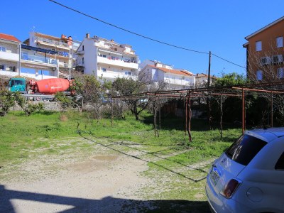 Apartment One bedroom apartment with terrace and sea view Podstrana, Split A-23954-b - Outdoor photo 10
