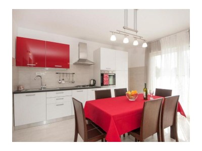 Apartment Two bedroom apartment with balcony Kaštel Lukšić, Kaštela A-20582-a - Outdoor photo 12