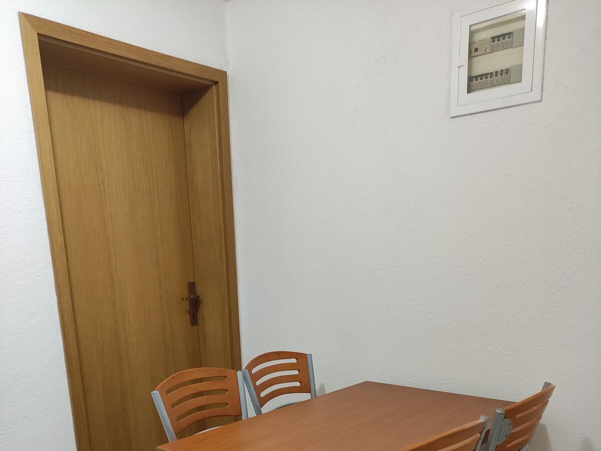 Apartment Two bedroom apartment with balcony and sea view Stobreč, Split A-20510-b - Outdoor photo 4