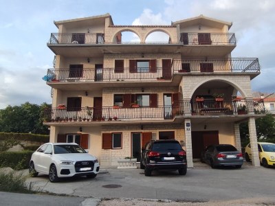 Apartment Two bedroom apartment with balcony and sea view Stobreč, Split A-20510-b - Outdoor photo 3