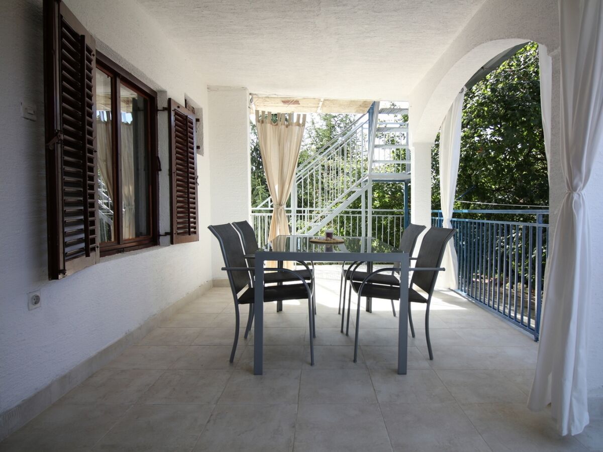 Apartment Two bedroom apartment with terrace Sveti Vid, Krk A-18139-a