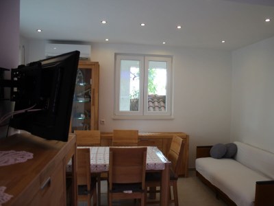Apartment Three bedroom apartment with terrace Pirovac, Šibenik A-24766-a - Outdoor photo 14