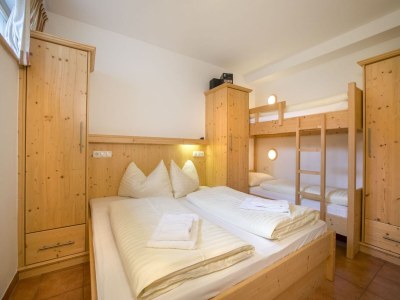 Holiday park Chalet in Wald in der Nähe der Zillertaler Skihalle - Features photo 11