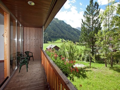 Holiday park Cozy masionette with sauna near Königsleiten - Outdoor photo 6