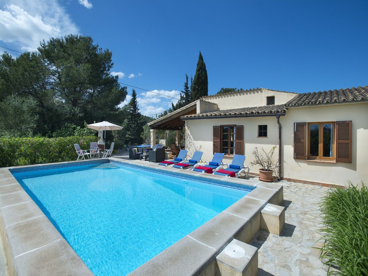 Villa Villa in Pollensa mit Pool und Strandnähe