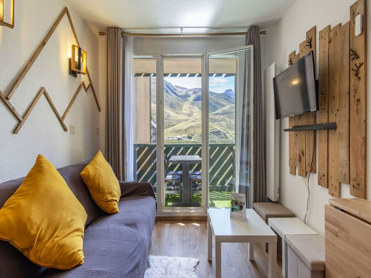 Apartment Apartment 500 m from the ski resort