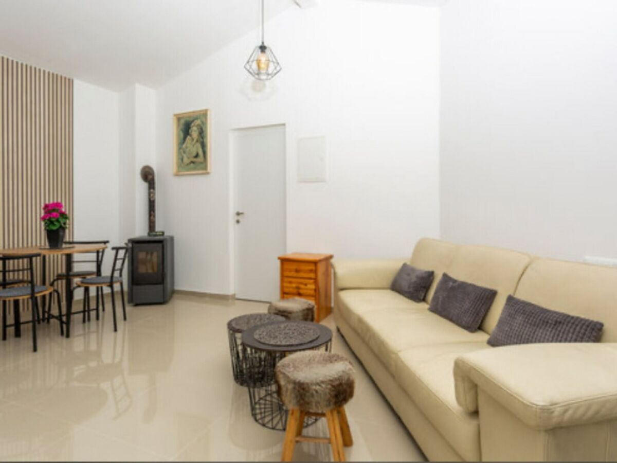Apartment Two Bedroom Apartment with Terrace - Features photo 3