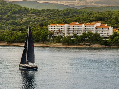 Apartment Hotel Issa - Double Room Sea View 16 - Outdoor photo 3