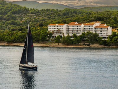 Apartment Hotel Issa - Double Room Sea View 19 - Outdoor photo 4