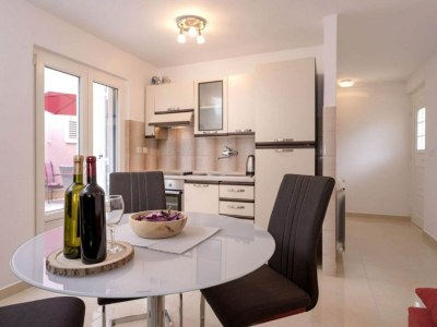 Apartment One Bedroom Apartment with Terrace 5 - Features photo 4