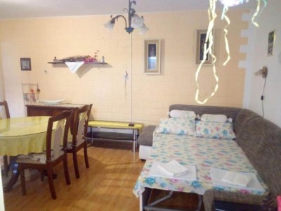 Apartment One Bedroom Apartment with Terrace in Makarska Riviera - Apartment