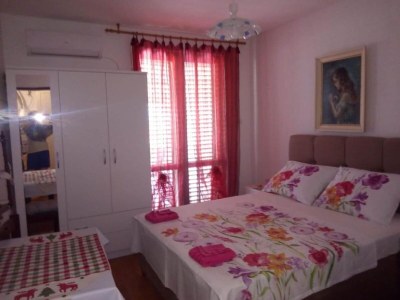Apartment One Bedroom Apartment with Balcony and Sea View - Features photo 5