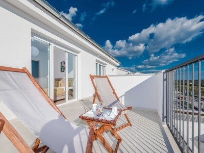 Villa Luxury Escape with Swimming Pool & Modern Design - Four Bedroom Villa with Private Pool ( Villa 1) - Outdoor photo 59