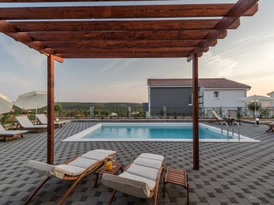 Villa Deluxe Four Bedroom Villa with Sea View and Private Pool (Villa 5) - Outdoor photo 53