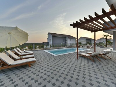Villa Deluxe Four Bedroom Villa with Sea View and Private Pool (Villa 5) - Outdoor photo 57