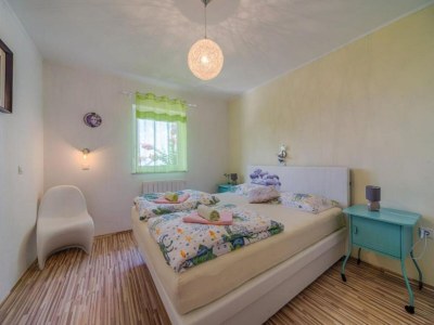 Apartment Three bedroom apartment with balcony - Features photo 12