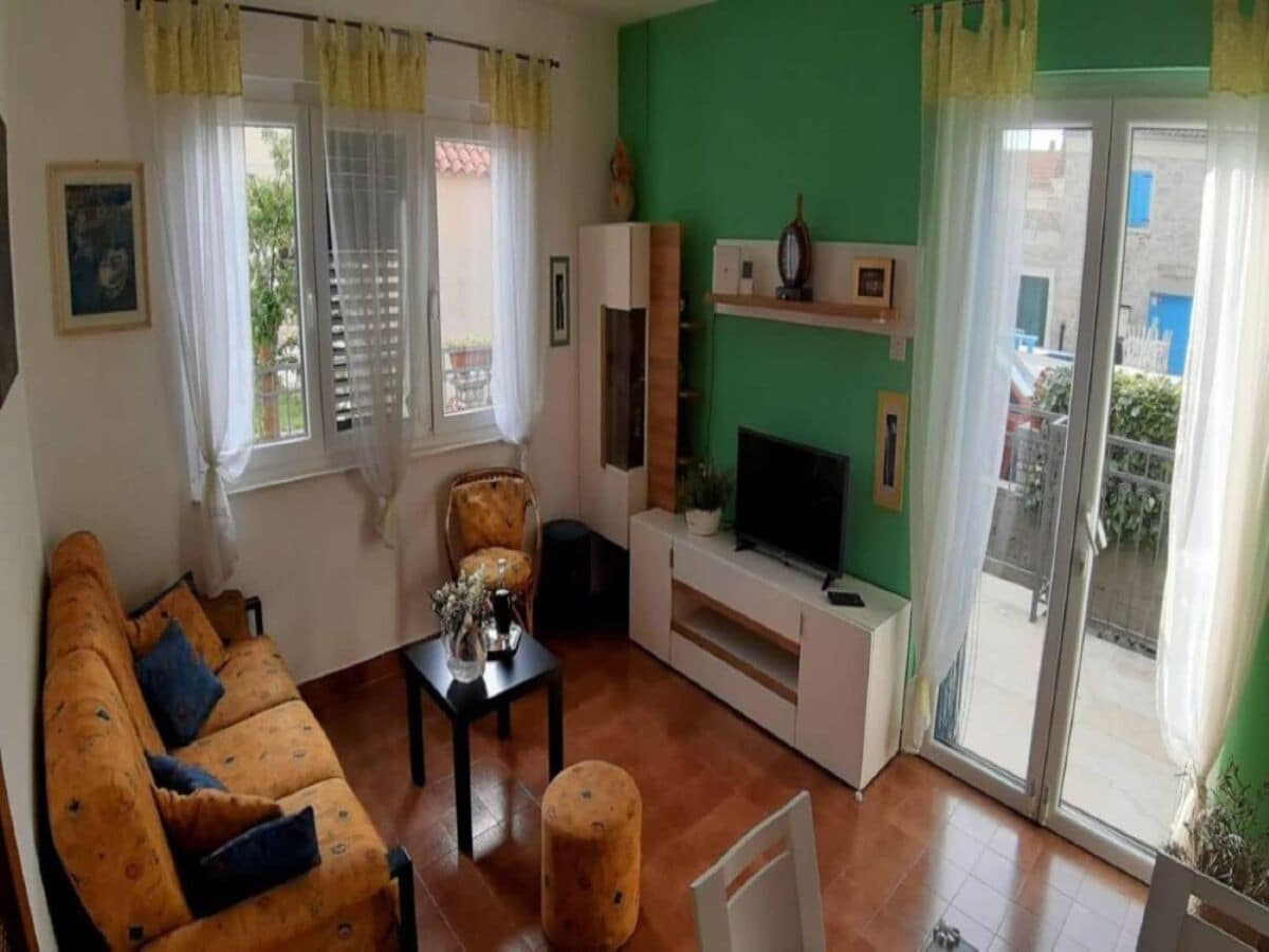 Holiday house Haus mit drei Schlafzimmern und Terrasse - Features photo 3