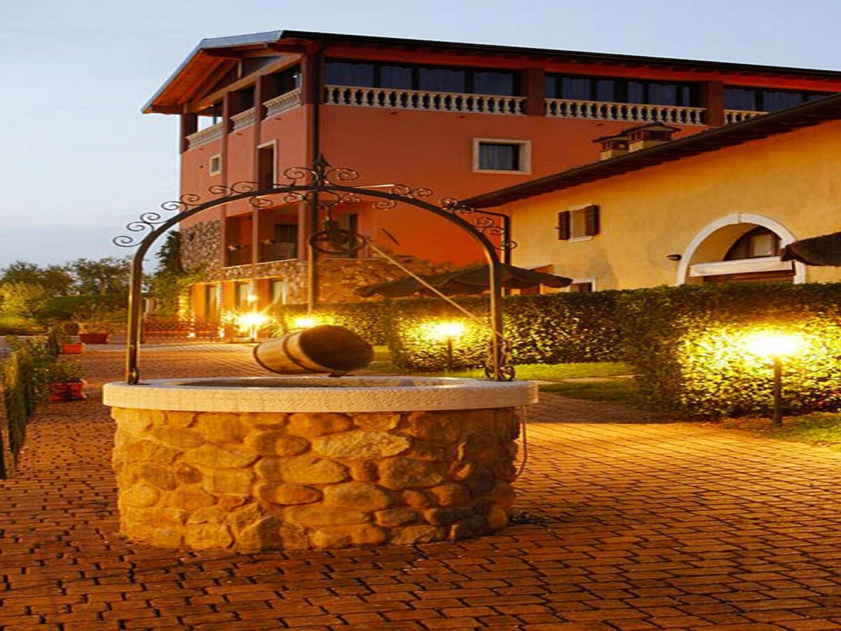 Holiday park Wohnung in Peschiera mit Gemeinschaftspool - Outdoor photo 3