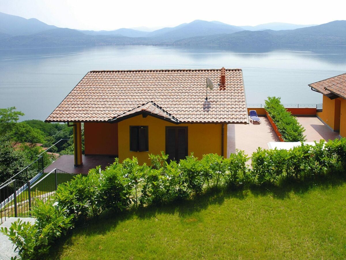Holiday park Apartment Vigneto Due in Oggebbio