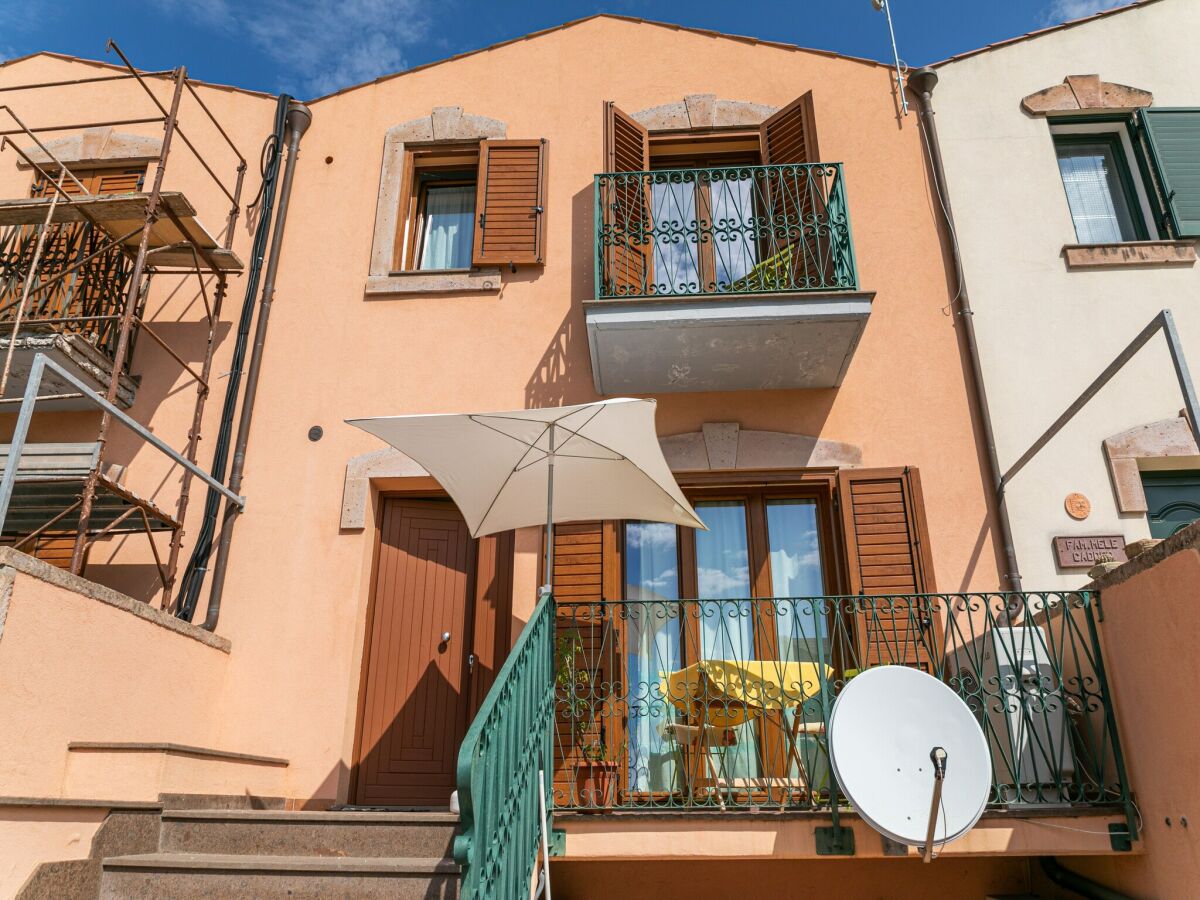 Holiday house Relaxing Bosa Stay with Veranda