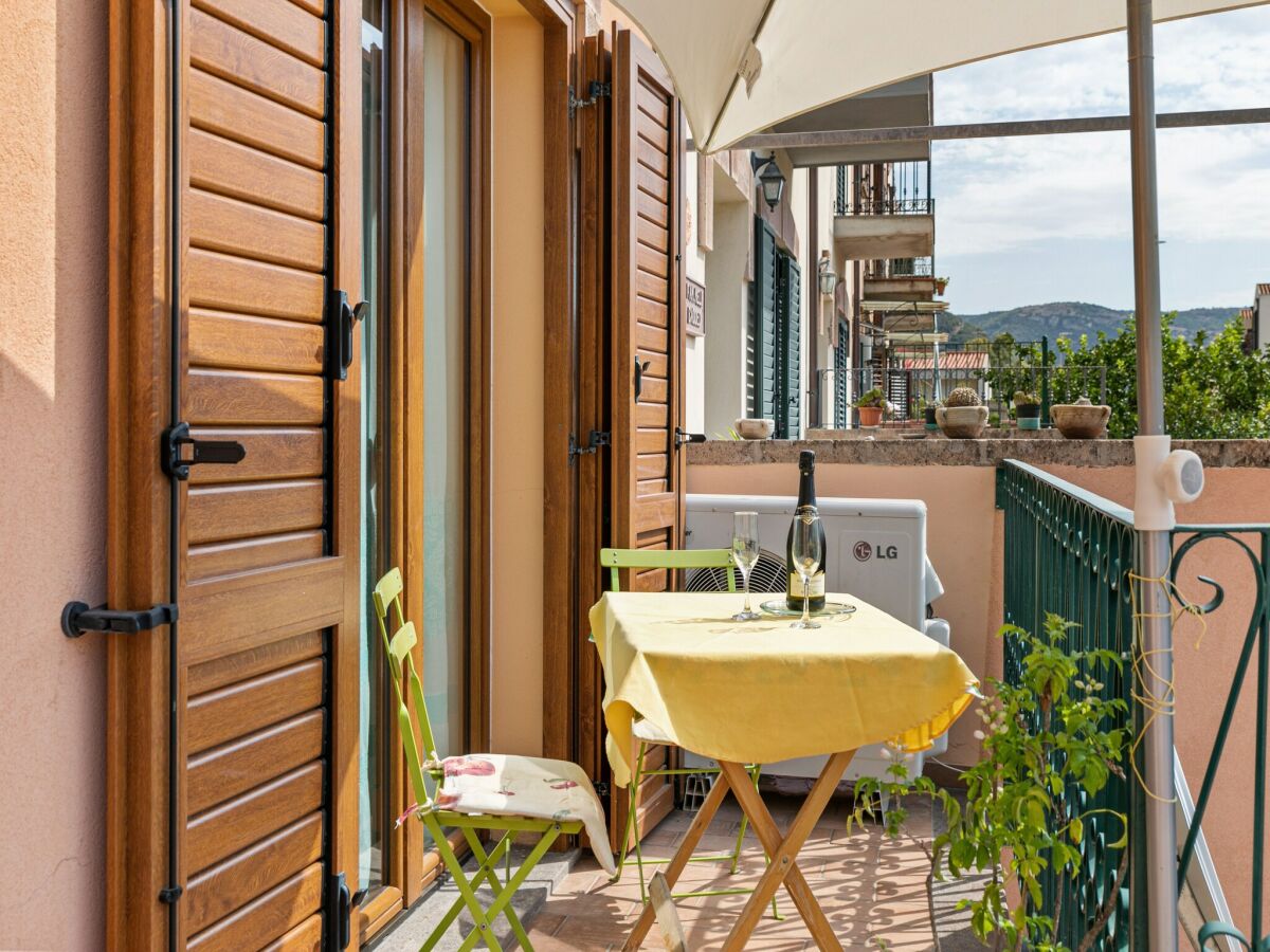 Holiday house Relaxing Bosa Stay with Veranda - Outdoor photo 2