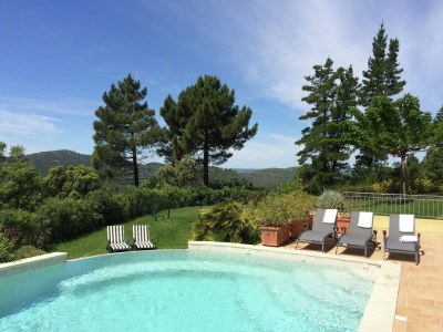 Villa Villa in Le Muy mit Pool und See - Outdoor photo 3