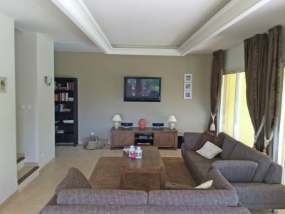 Villa Villa in Le Muy mit Pool und See - Features photo 22