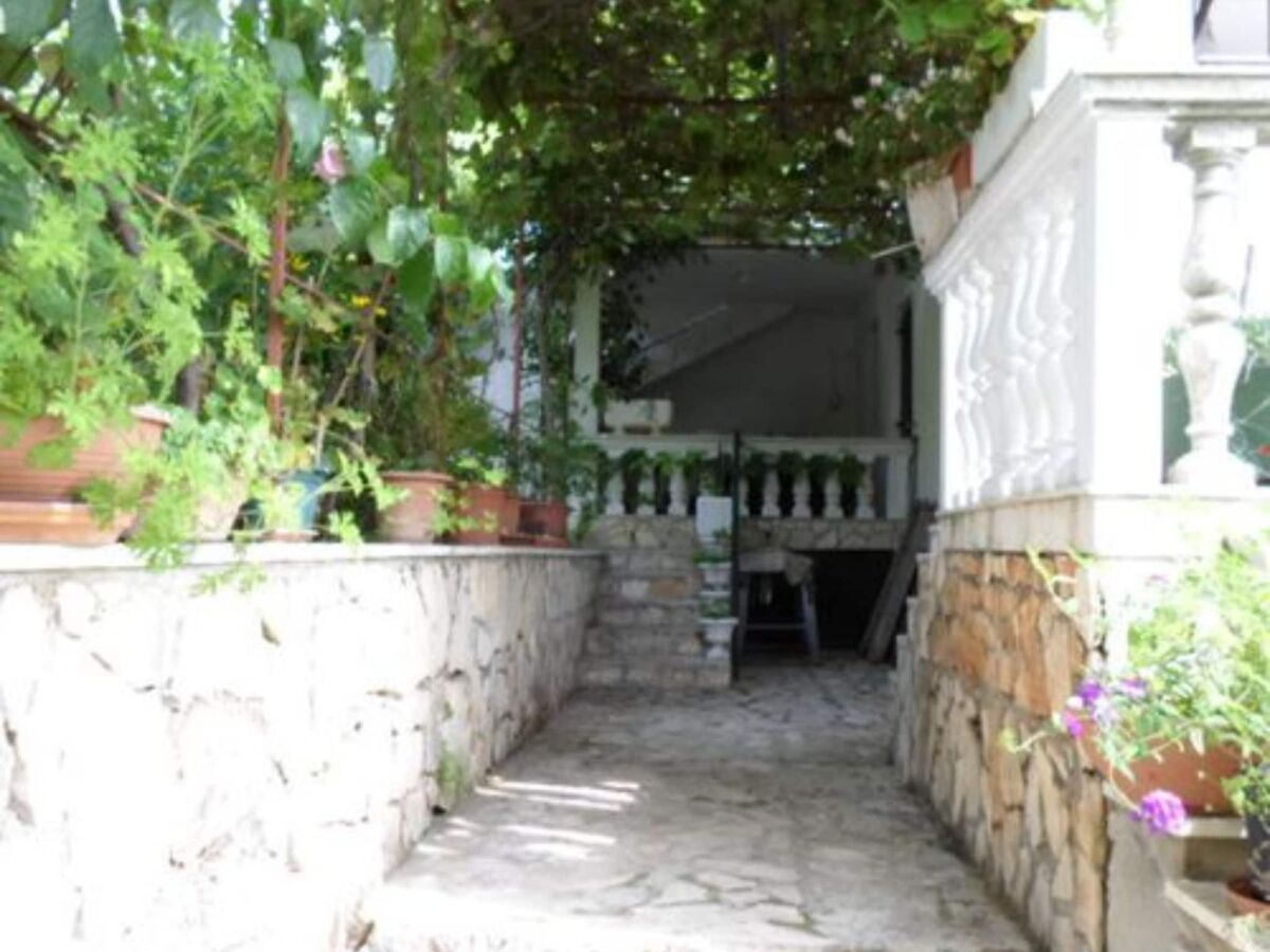 Apartment Apartments Miki Rogoznica - Classic Two Bedroom Apartment with Terrace - Outdoor photo 3