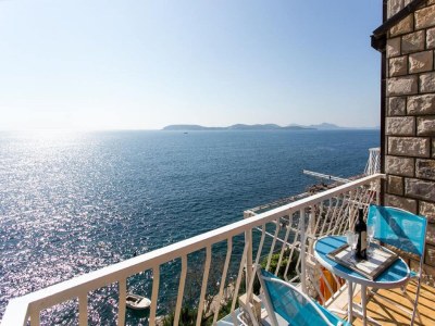 Apartment Apartments Neve - One-Bedroom Apartment with Balcony and Sea View in Zaton near Dubrovnik - Apartment